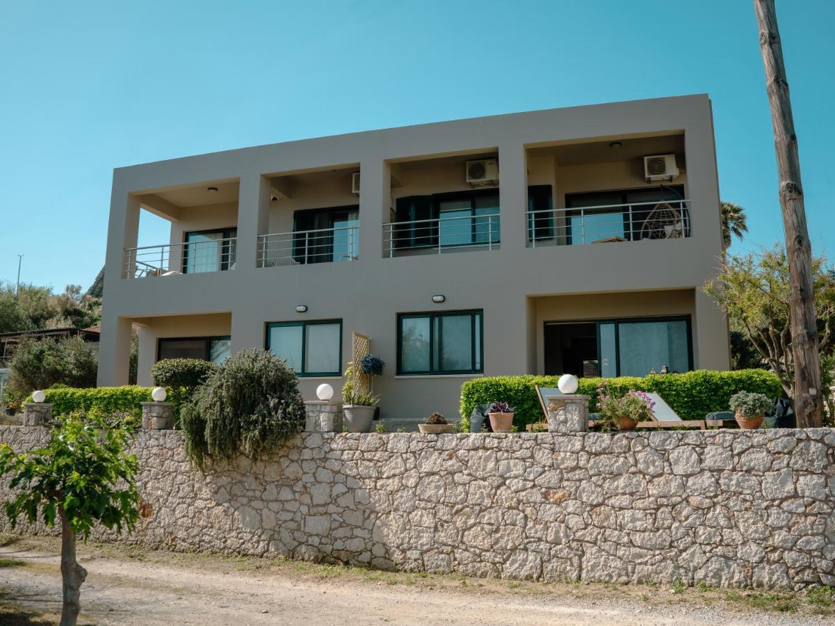 Tierra Del Sol Stalos Villa Exterior photo